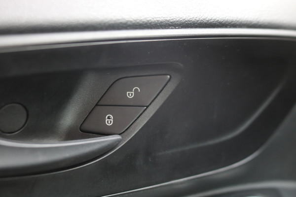 Mercedes-Benz Vito 114 CDI Airco Achterklep Inrichting