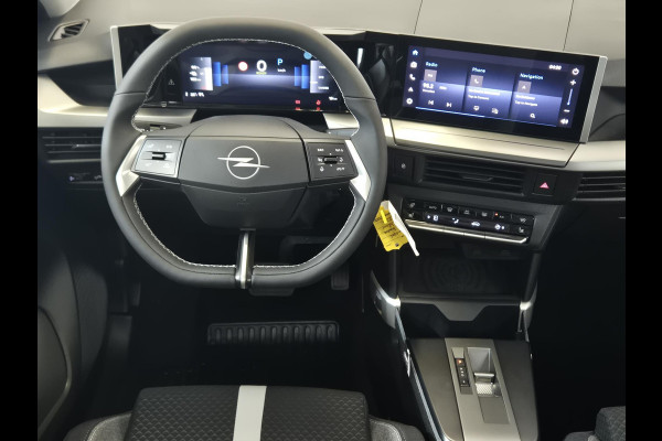 Opel Frontera Electric Edition 44 kWh | Navigatie | Achteruitrijcamera | Stoelverwarming | Comfortstoel | Stuurverwarming | Apple Carplay/Android Auto |