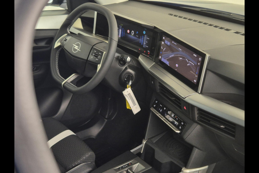 Opel Frontera Electric Edition 44 kWh | Navigatie | Achteruitrijcamera | Stoelverwarming | Comfortstoel | Stuurverwarming | Apple Carplay/Android Auto |