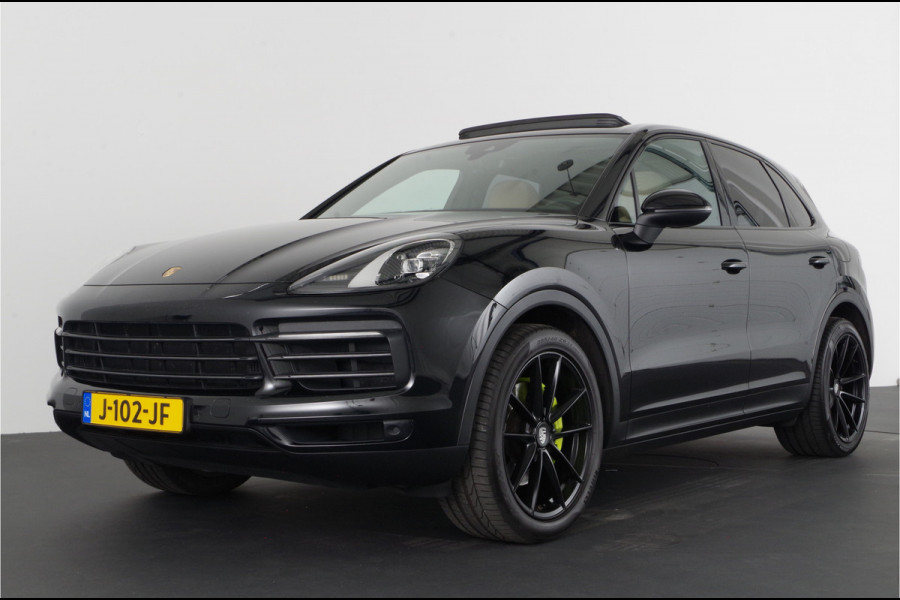 Porsche Cayenne 3.0 E-Hybrid 463pk > Pano.schuif/Sport-Chrono/Porsche Active Suspension/Trekhaak...