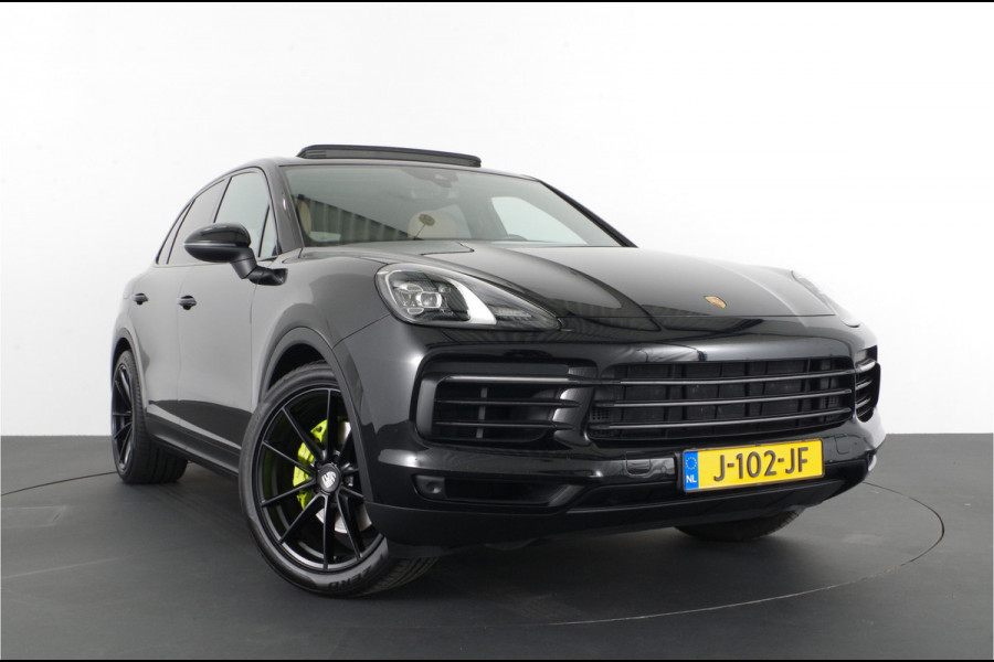 Porsche Cayenne 3.0 E-Hybrid 463pk > Pano.schuif/Sport-Chrono/Porsche Active Suspension/Trekhaak...