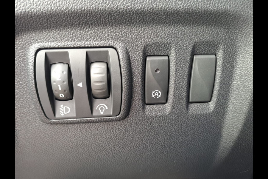 Renault Captur 0.9 TCe Intens | Xenon | Trekhaak | Stoelverwarming | R-link | Navi | PDC