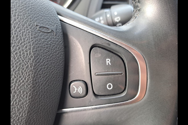 Renault Captur 0.9 TCe Intens | Xenon | Trekhaak | Stoelverwarming | R-link | Navi | PDC