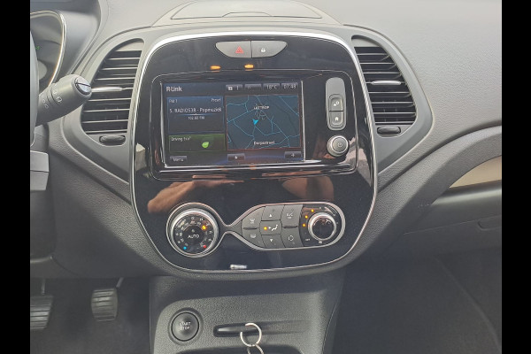 Renault Captur 0.9 TCe Intens | Xenon | Trekhaak | Stoelverwarming | R-link | Navi | PDC