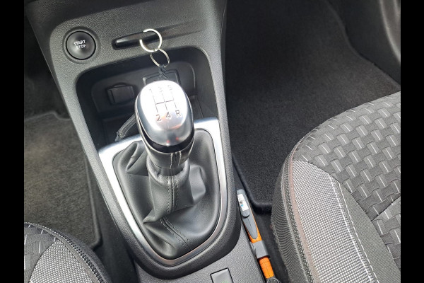 Renault Captur 0.9 TCe Intens | Xenon | Trekhaak | Stoelverwarming | R-link | Navi | PDC