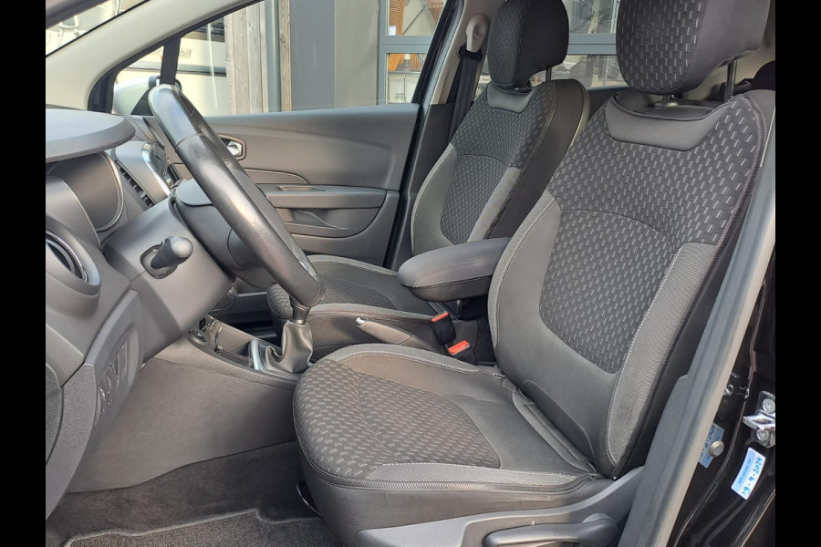 Renault Captur 0.9 TCe Intens | Xenon | Trekhaak | Stoelverwarming | R-link | Navi | PDC