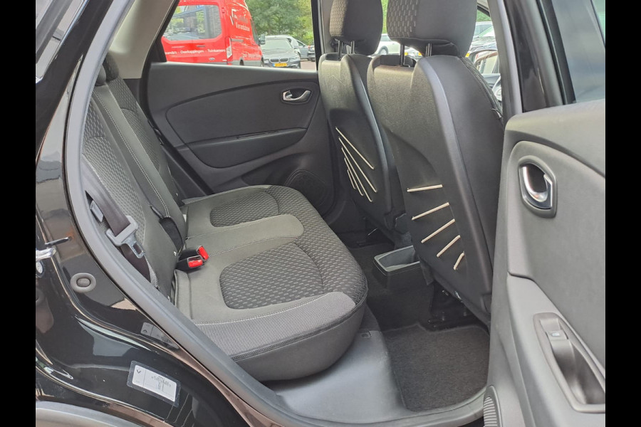 Renault Captur 0.9 TCe Intens | Xenon | Trekhaak | Stoelverwarming | R-link | Navi | PDC