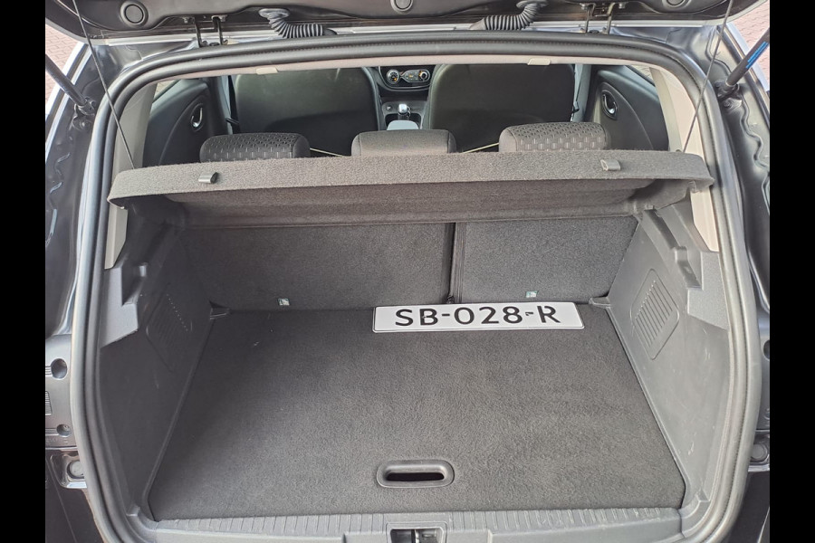 Renault Captur 0.9 TCe Intens | Xenon | Trekhaak | Stoelverwarming | R-link | Navi | PDC
