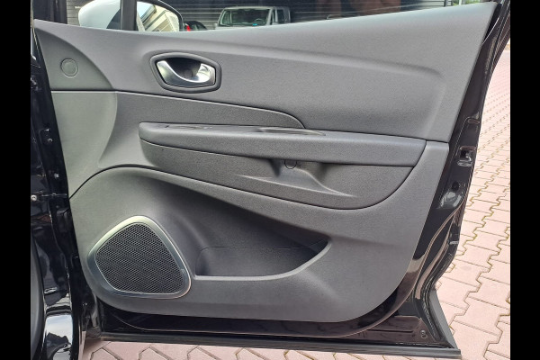 Renault Captur 0.9 TCe Intens | Xenon | Trekhaak | Stoelverwarming | R-link | Navi | PDC