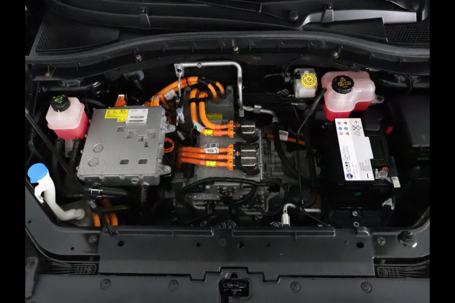 MG Mg Zs EV Luxury 45 kWh | 1e eigenaar | Leder | Schuif-/Kanteldak |