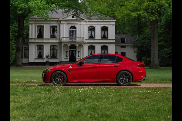 Alfa Romeo Giulia 2.9 V6 Quadrifoglio | Manual | 2e eigenaar | Harman/Kardon