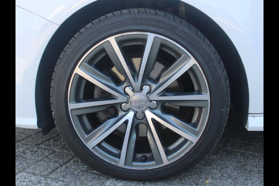 Audi A1 Sportback 1.4 TFSI Sport S line Edition | ELEKTRISCH SCHUIFDAK | NAVIGATIE | TREKHAAK |