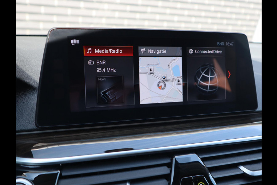 BMW 5 Serie Touring 540i xDrive High Executive | Harman/Kardon | Lederen Sportstoelen |