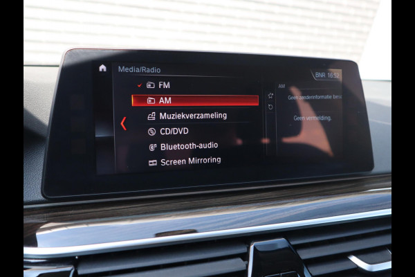 BMW 5 Serie Touring 540i xDrive High Executive | Harman/Kardon | Lederen Sportstoelen |
