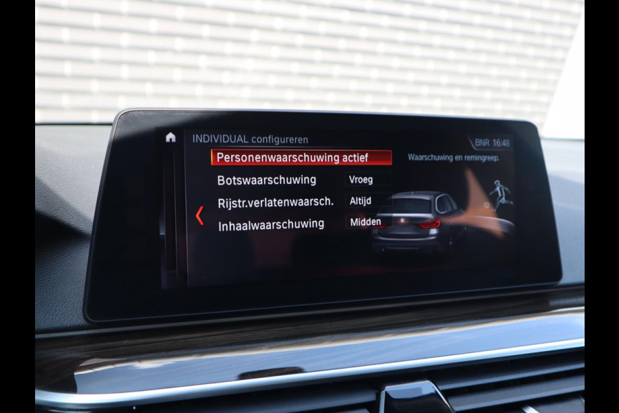 BMW 5 Serie Touring 540i xDrive High Executive | Harman/Kardon | Lederen Sportstoelen |