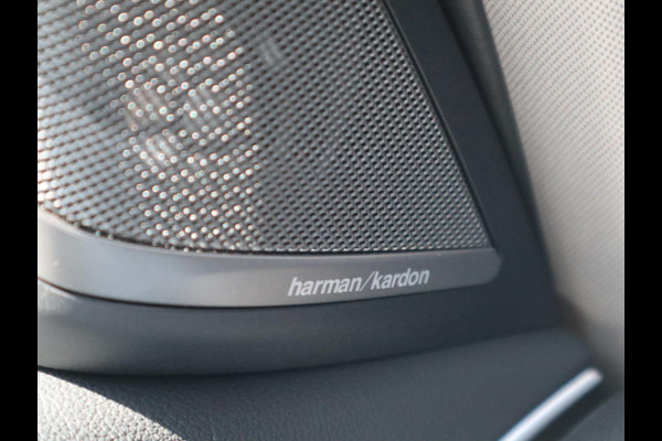 BMW 5 Serie Touring 540i xDrive High Executive | Harman/Kardon | Lederen Sportstoelen |