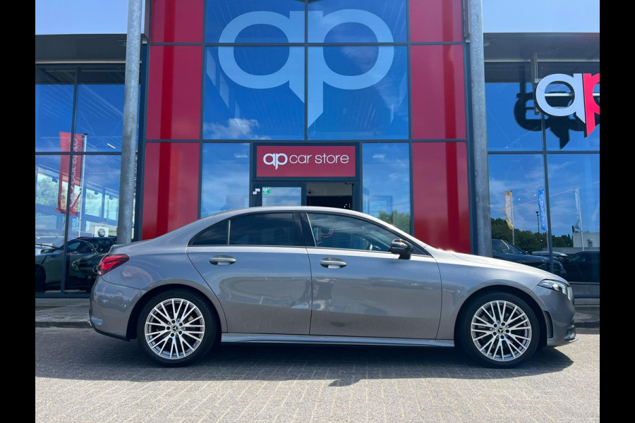 Mercedes-Benz A-Klasse 250 AMG Line