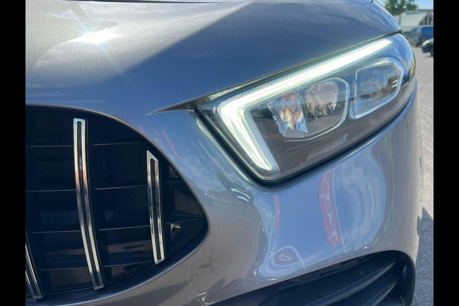 Mercedes-Benz A-Klasse 250 AMG Line