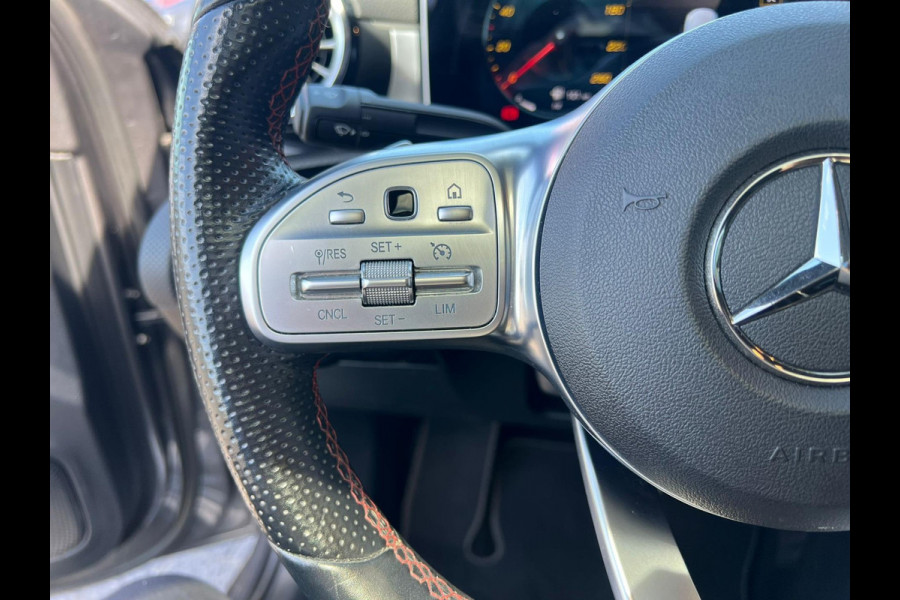 Mercedes-Benz A-Klasse 250 AMG Line