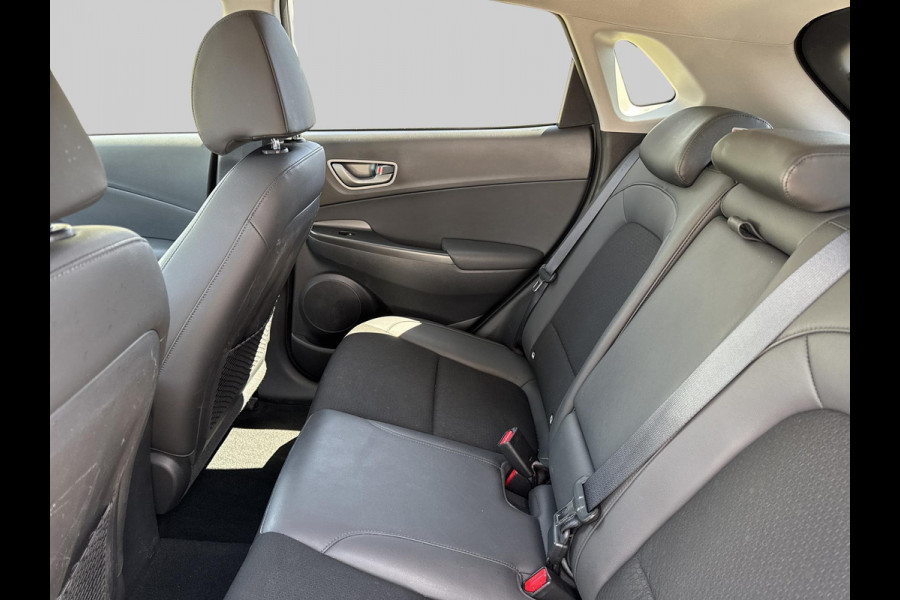Hyundai Kona EV Fashion 64 kWh | WORDT VERWACHT | halfleder | stoelverwarming