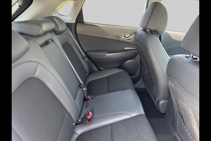 Hyundai Kona EV Fashion 64 kWh | WORDT VERWACHT | halfleder | stoelverwarming