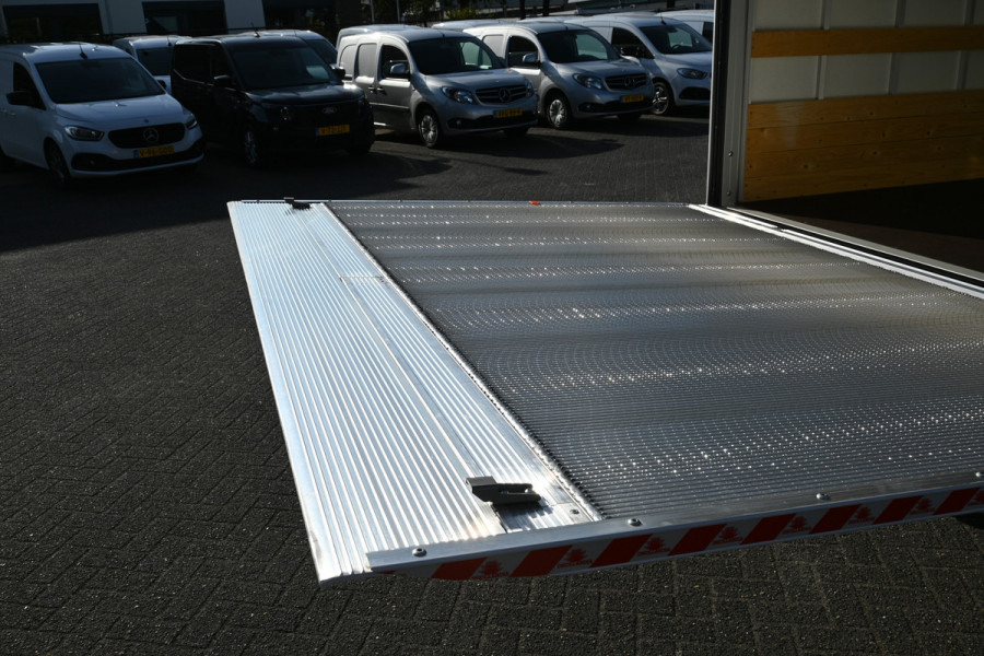 Mercedes-Benz Sprinter 319 CDI L3 RWD Geveerde stoel, Cruise controle Laadbak met laadklep, zijdeur