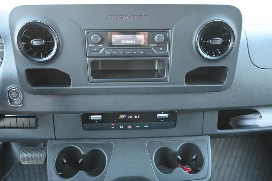 Mercedes-Benz Sprinter 319 CDI L3 RWD Geveerde stoel, Cruise controle Laadbak met laadklep, zijdeur