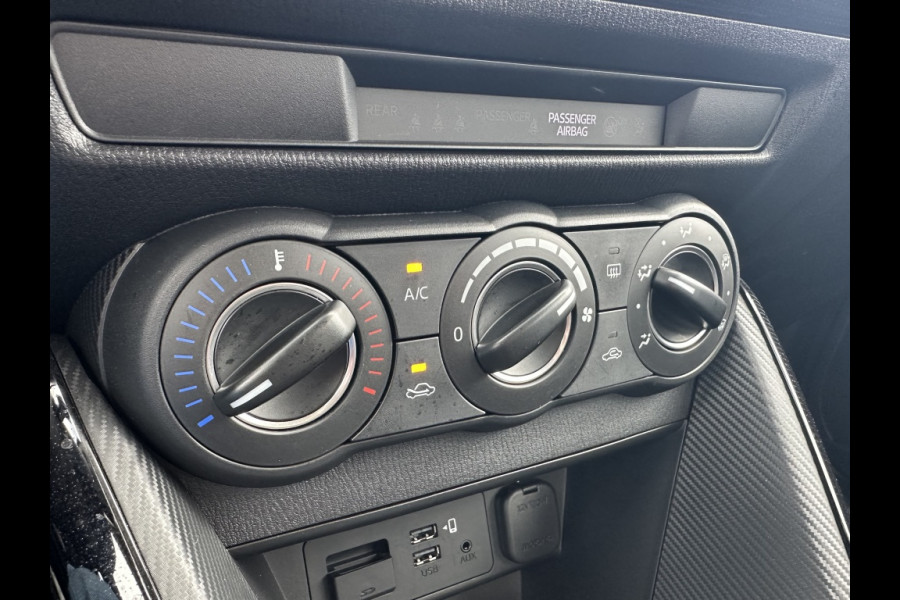 Mazda 2 1.5 Center Line, airco, applecarplay, cruise