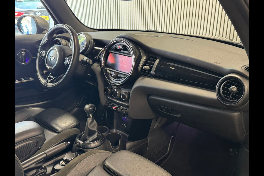 MINI Cabrio 2.0 Cooper S Chili Serious Business AIRCO NAVIGATIE STOELVERWARMING KEYLESS-GO PDC CRUISE START/STOP USB AUX