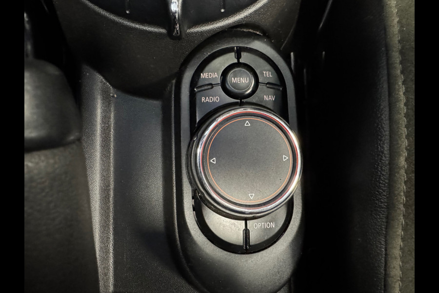 MINI Cabrio 2.0 Cooper S Chili Serious Business AIRCO NAVIGATIE STOELVERWARMING KEYLESS-GO PDC CRUISE START/STOP USB AUX
