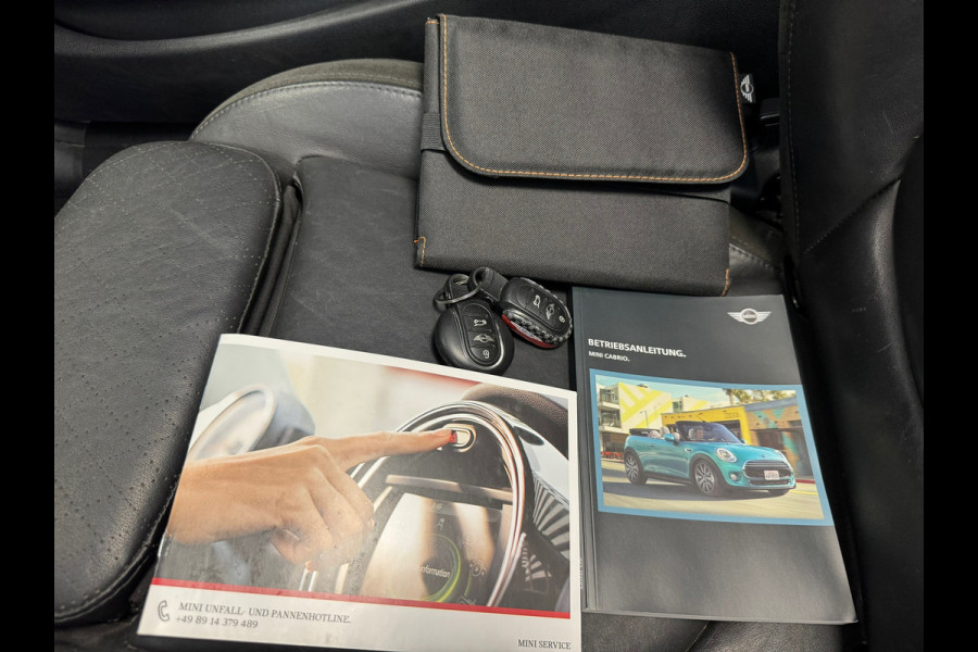 MINI Cabrio 2.0 Cooper S Chili Serious Business AIRCO NAVIGATIE STOELVERWARMING KEYLESS-GO PDC CRUISE START/STOP USB AUX