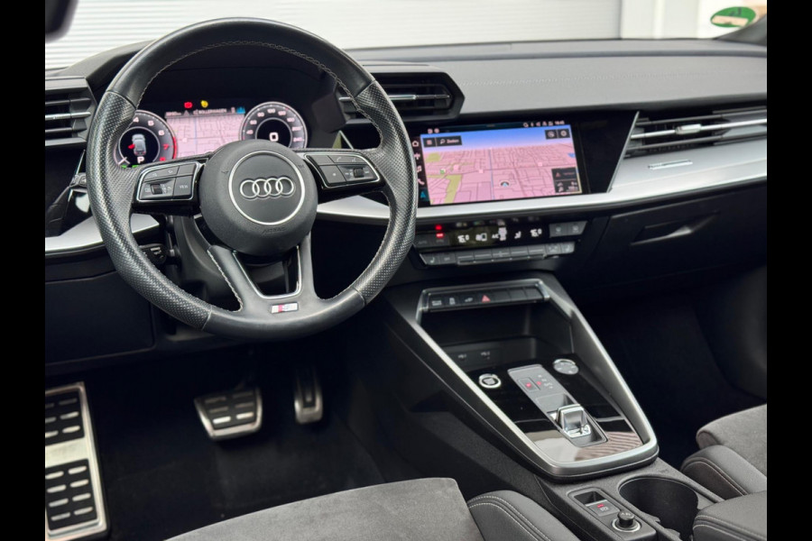 Audi A3 Sportback 40 TFSI e Edition Rs zetels/B&O/Pano/Keyless