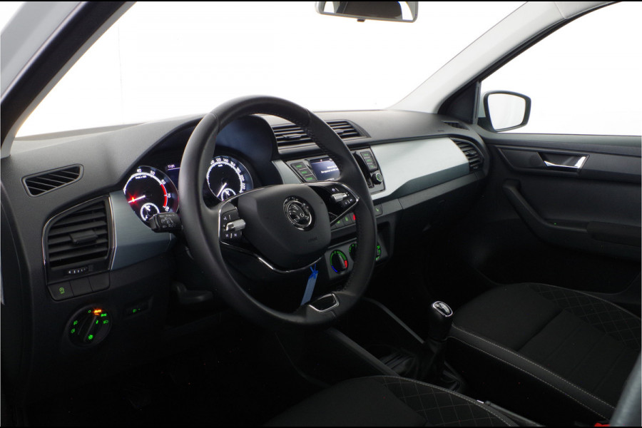 Škoda Fabia Combi 1.0 TSI Ambition > Camera/Stoelverwarming/Android auto...