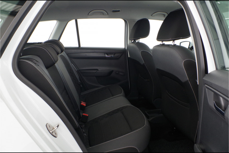 Škoda Fabia Combi 1.0 TSI Ambition > Camera/Stoelverwarming/Android auto...
