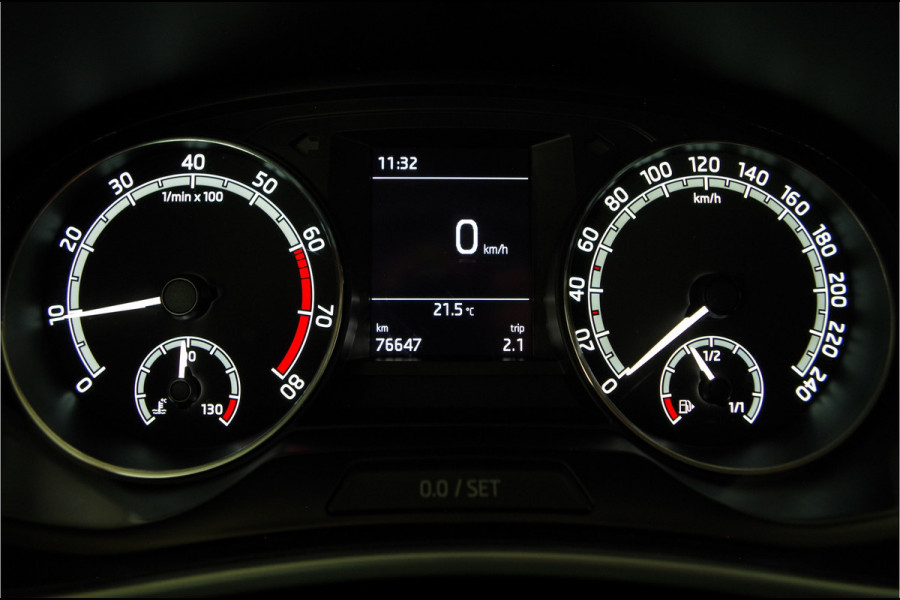 Škoda Fabia Combi 1.0 TSI Ambition > Camera/Stoelverwarming/Android auto...
