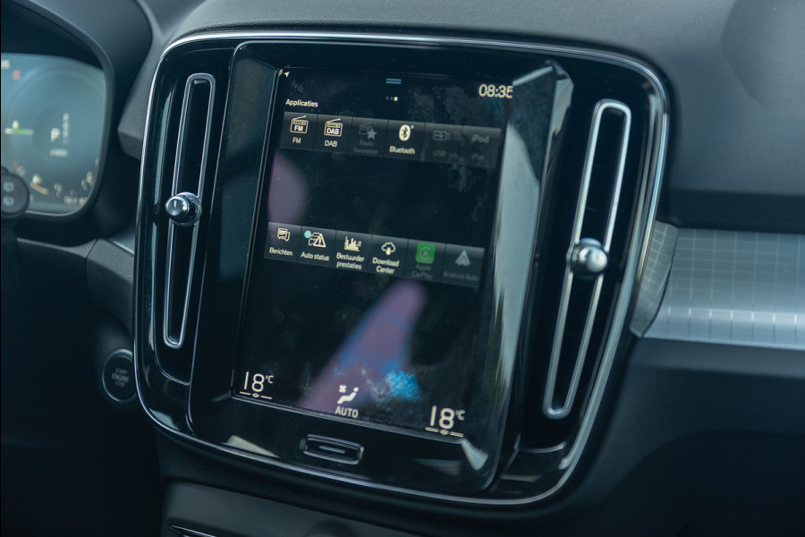 Volvo XC40 T4 Aut. Plug-in Hybrid Inscription CruiseControl Schuif/Kanteldak 211pk