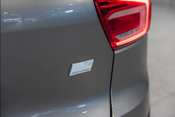 Volvo XC40 T4 Aut. Plug-in Hybrid Inscription CruiseControl Schuif/Kanteldak 211pk