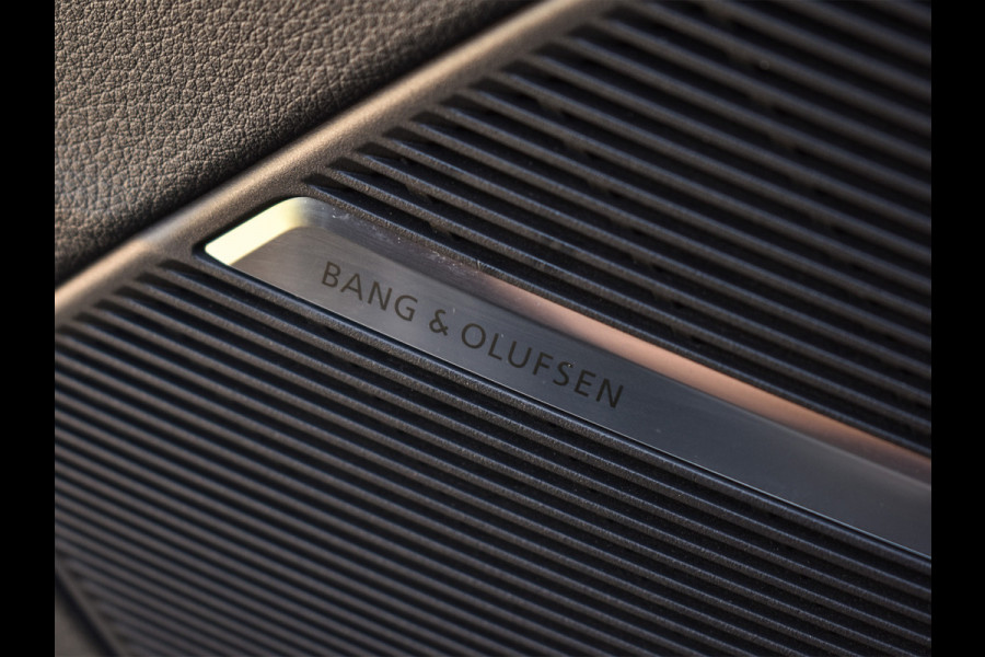 Audi Q8 50 TDI QUATTRO PRO LINE S | PANORAMADAK | MEMORY SEATS | 360 CAMERA | KEYLESS | BANG&OLUFSEN | ADAPTIVE CRUISE | TREKHAAK | AMBI