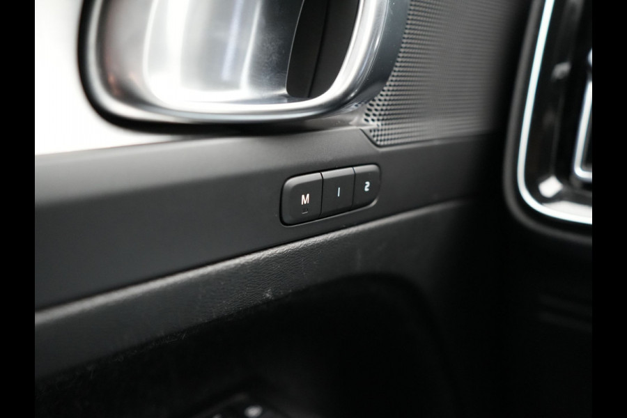 Volvo XC40 T4 Recharge Inscription Plug In Hybrid 211pk PHEV | Cruise Control | Camera | Apple Carplay | Memory | Keyless |