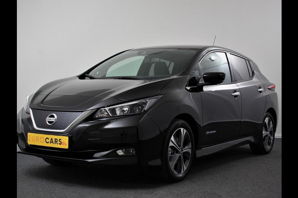 Nissan Leaf N-Connecta 40 kWh Navigatie Climate Control Camera Parkeer sensoren
