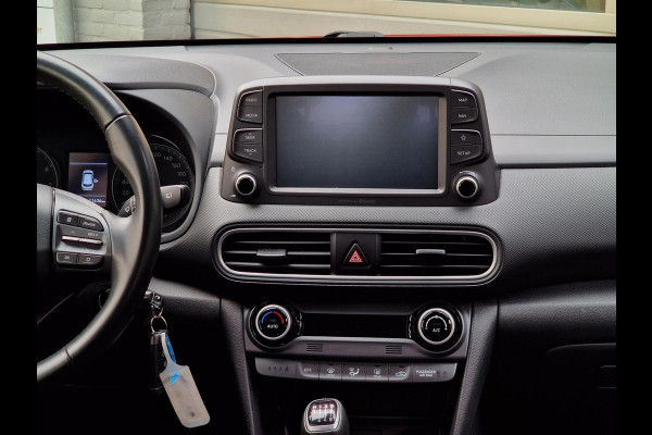 Hyundai Kona 1.0T Fashion|Carplay|Clima|Trekhaak|11.636KM||Navi|