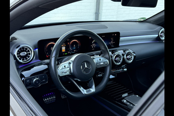 Mercedes-Benz CLA-Klasse Shooting Brake 250 e Business Solution AMG | Pano | Ambient Light | ACC | Camera | DAB+ | LED | 19 inch