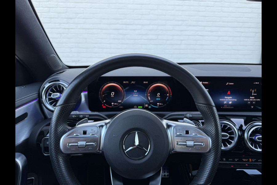 Mercedes-Benz CLA-Klasse Shooting Brake 250 e Business Solution AMG | Pano | Ambient Light | ACC | Camera | DAB+ | LED | 19 inch