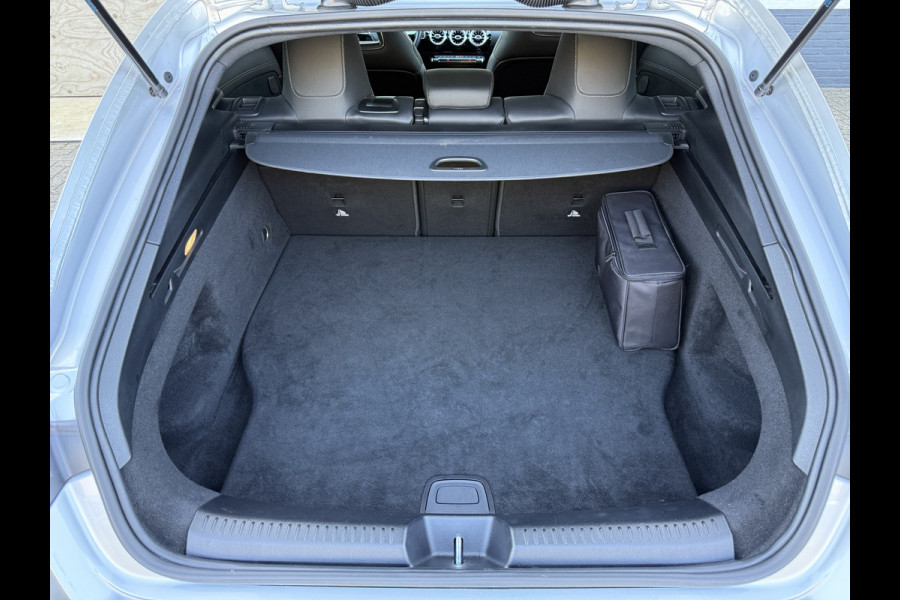 Mercedes-Benz CLA-Klasse Shooting Brake 250 e Business Solution AMG | Pano | Ambient Light | ACC | Camera | DAB+ | LED | 19 inch