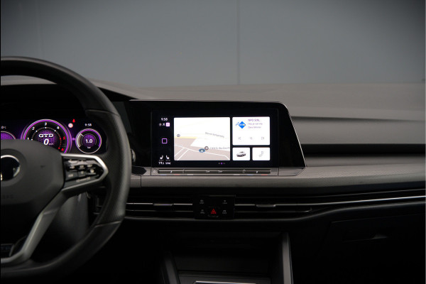 Volkswagen Golf 2.0 TDI GTD | Panoramadak | Stoelverwarming | Stuurverwarming | Adaptive Cruise Control | Apple Carplay | Sport & Sound | Adaptief Onderstel | Keyless | IQ Light LED | Camera | Ambiance Verlichting