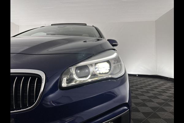 BMW 2 Serie Gran Tourer 218D High Executive Luxury-Line 7-Pers Aut. *PANO | NAVI-FULLMAP | LUXURY-LEATHER | FULL-LED | ECC | KEYLESS | HEATED-COMFORTSEATS | SHIFT-PADDLES | AMBIENT-LIGHT | CAMERA | HEAD UP | PDC | TOWBAR | 17"ALU*