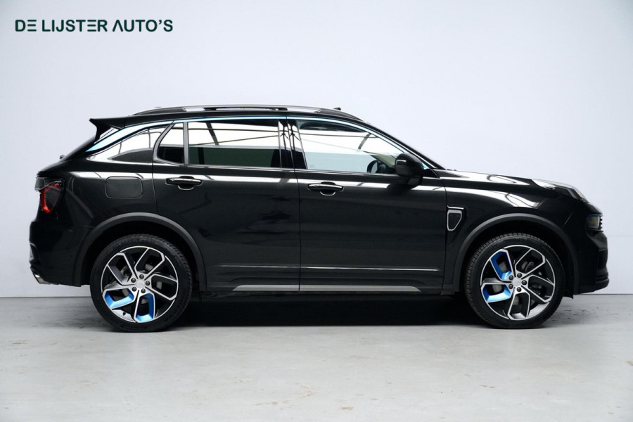 Lynk & Co 01 1.5 Plug-in Hybrid |Pano-dak | CarPlay | Acc | 360 Camera | Memory | Led | Pdc | Infinity audio | Sfeer | 20 " |