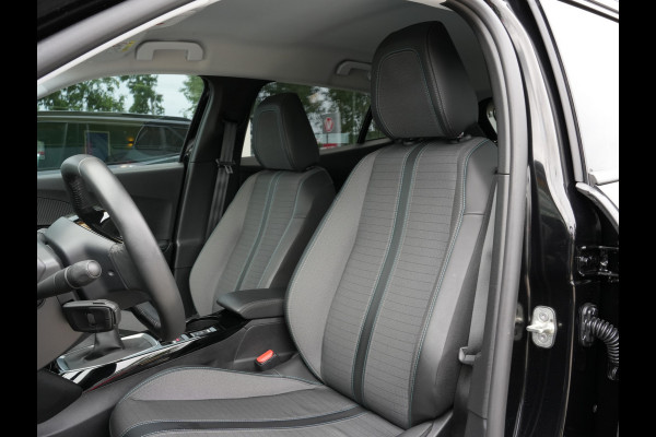 Peugeot 2008 1.2 PureTech Allure Pack | Navigatie | DAB | Clima | Stoelverwarming
