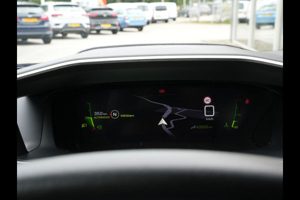 Peugeot 2008 1.2 PureTech Allure Pack | Navigatie | DAB | Clima | Stoelverwarming