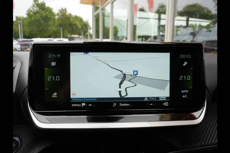 Peugeot 2008 1.2 PureTech Allure Pack | Navigatie | DAB | Clima | Stoelverwarming